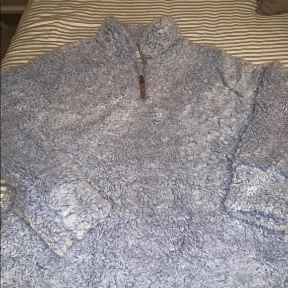 Pullover - Picture 1 of 2